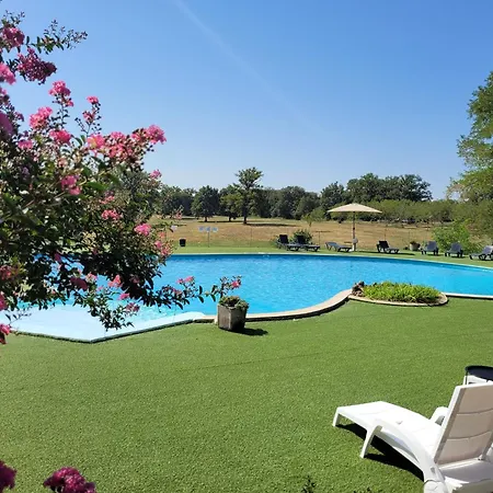 Campsite De L'oasienne Lissac et Mouret